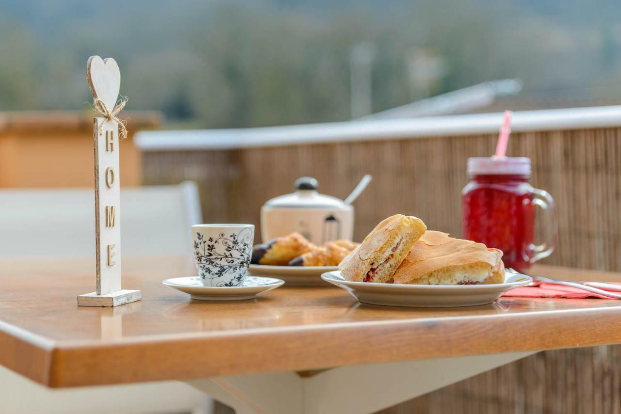 Apartamento El Lilà Olot Esterno foto